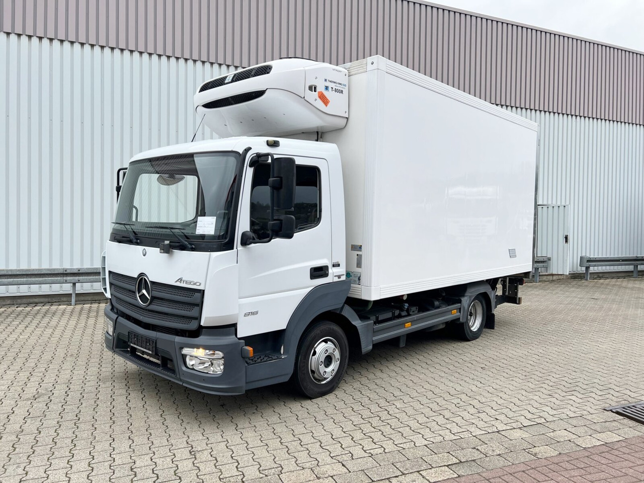 Mercedes-Benz Atego 815 K 4x2 - Top 10 most popular trucks on LECTURA Specs